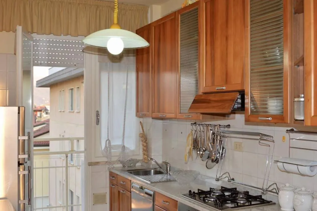 Appartamento Deluxe Frontemare Camaiore Apartment